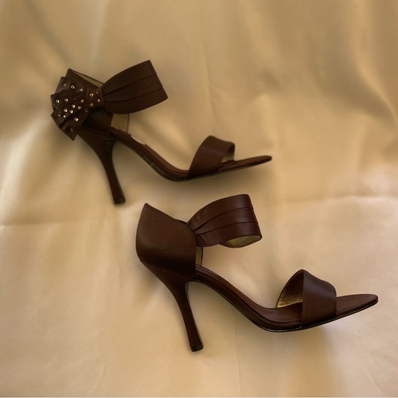 🤎HP🤎 NWT Women’s Nina Clova Luster Satin Bow Embellished Heels Size 9 Brown Prom - Picture 5 of 9